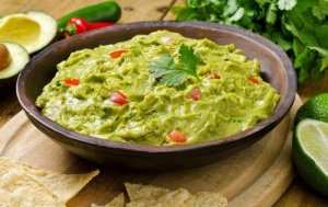Wie macht man Guacamole?