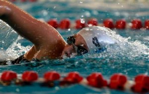 Schwimmfehler: Meide diese Fehler beim Schwimmen