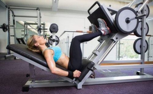 Übungen und Geräte, die du im Fitnessstudio meiden solltest