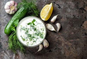 Grüne Dillsauce: Rezepte und gesundheitliche Vorteile