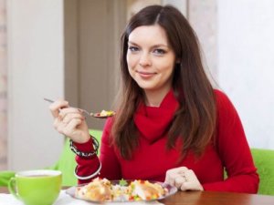 Drei Diäten, die deinen Stoffwechsel verlangsamen