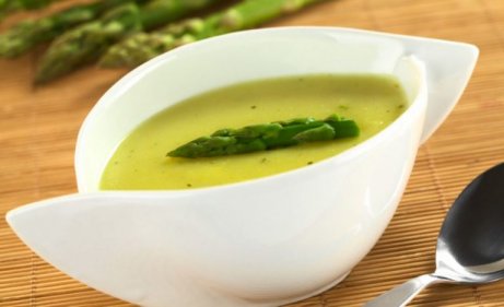 Spargelcremesuppe
