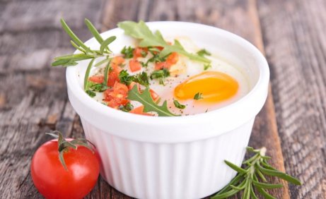 Gebackene Eier mit Sahne