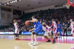 Was ist die 1-3-1 Press Strategie im Basketball ?