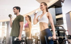 Freihantel-Übungen zum effektiven Abnehmen