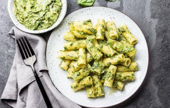 spagethi mit avocadopesto