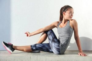 Die besten Dehnübungen für enge Hüftbeuger