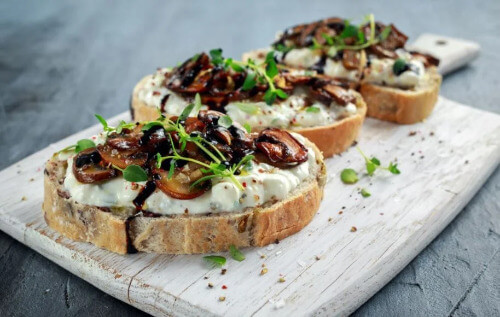 Champignon-Ricotta-Toast