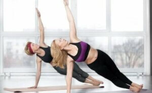 Die 5 besten Übungen, um die seitliche Bauchmuskulatur zu trainieren