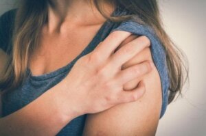 Körperliche Schmerzen: Alles Wissenswerte zu diesem Thema