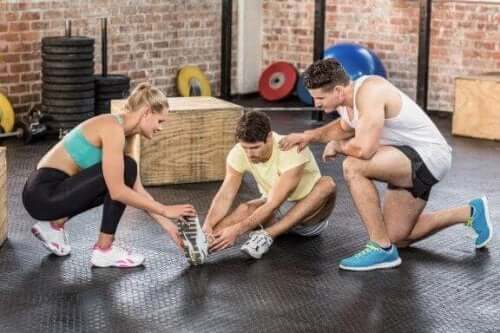 Wie gehst du mit einer Verletzung beim CrossFit um?