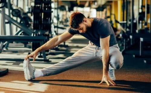 Verletzung beim CrossFit - Dehnübung